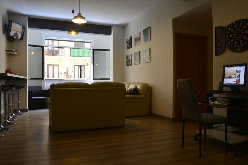 Usturre best hostels in Spain