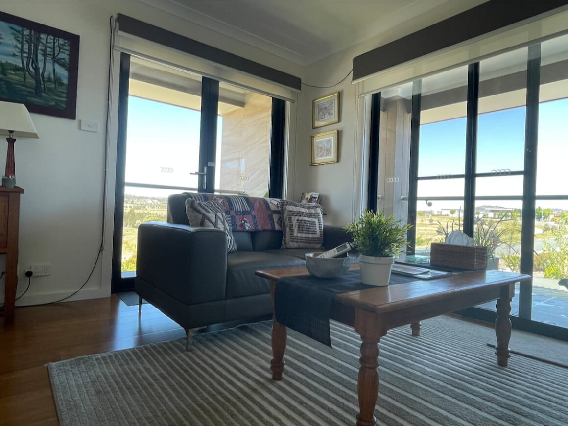 self contained rental canberra