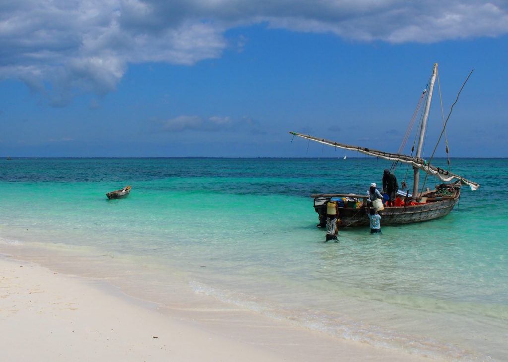 zanzibar dhows and crew