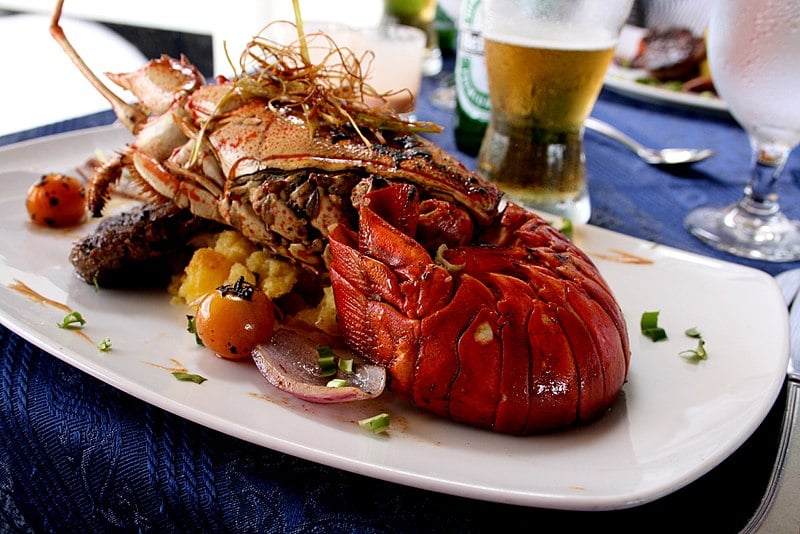 panama lobster dinner