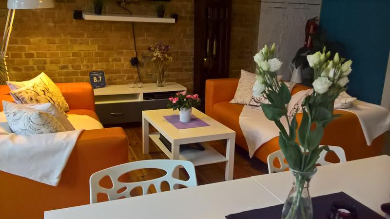 Blooms Boutique Hostel & Apartments best hostels in Poznan