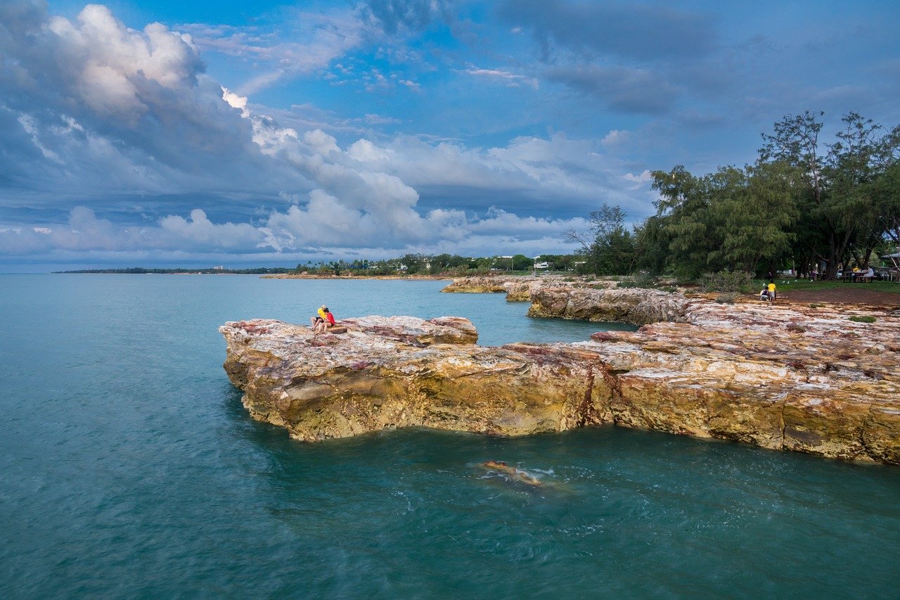 walking around darwin east point