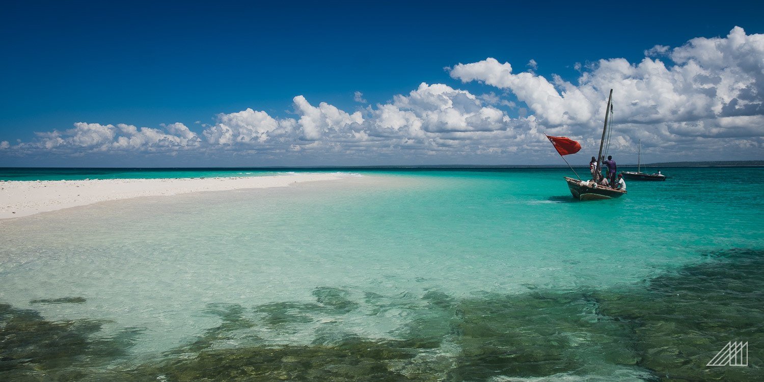 backpacking mozambique quirimbas dhow