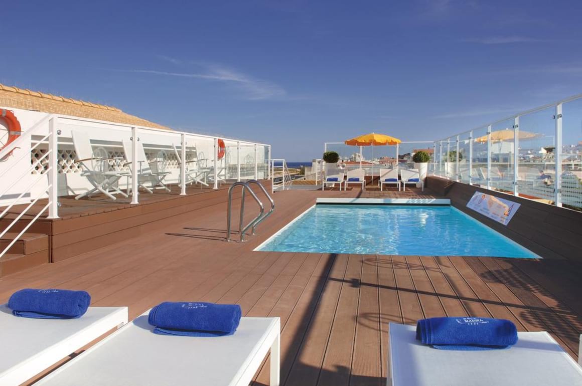 pool and sun loungers on the sun terrace at Hotel Marina Rio