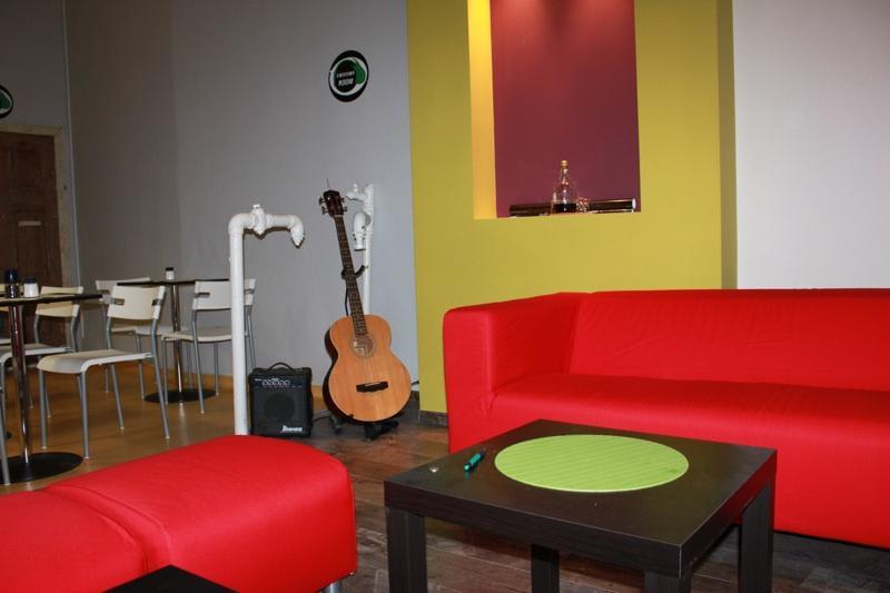 La Guitarra Hostel best hostels in Poznan