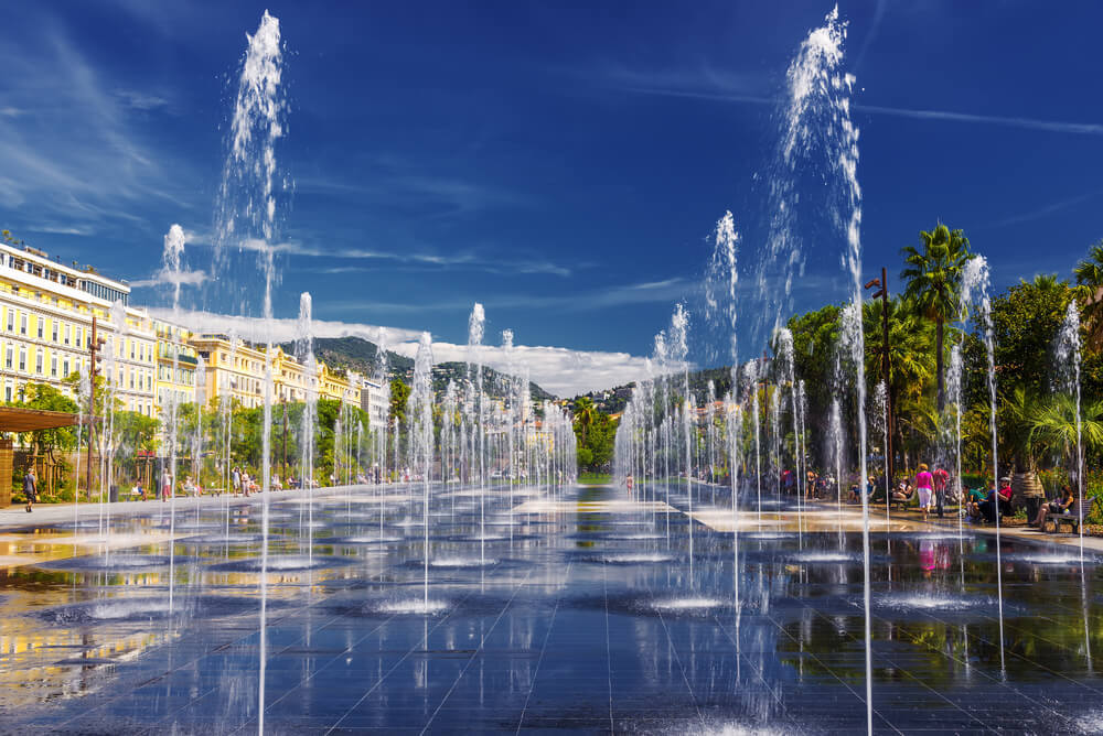 New Town ttd Nice