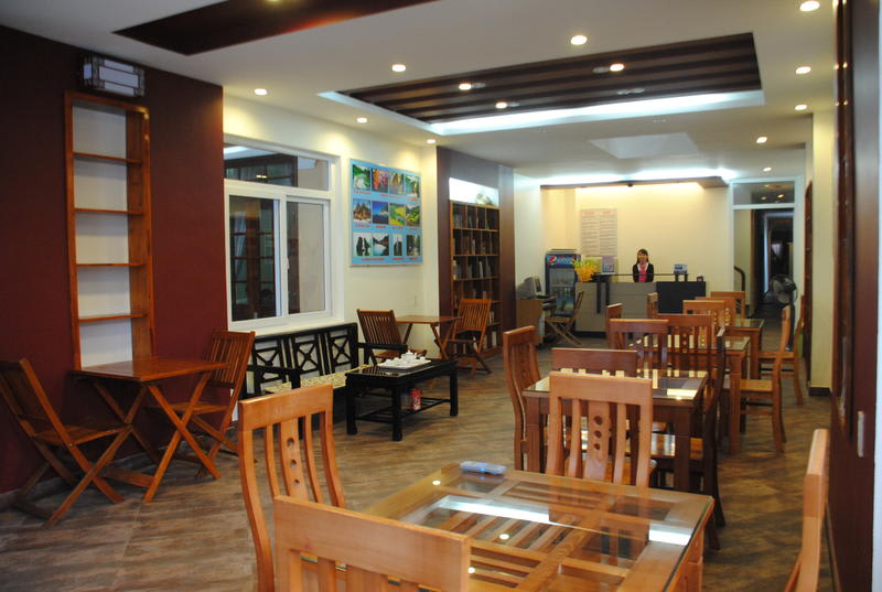 Sunny A best hostels in Hue