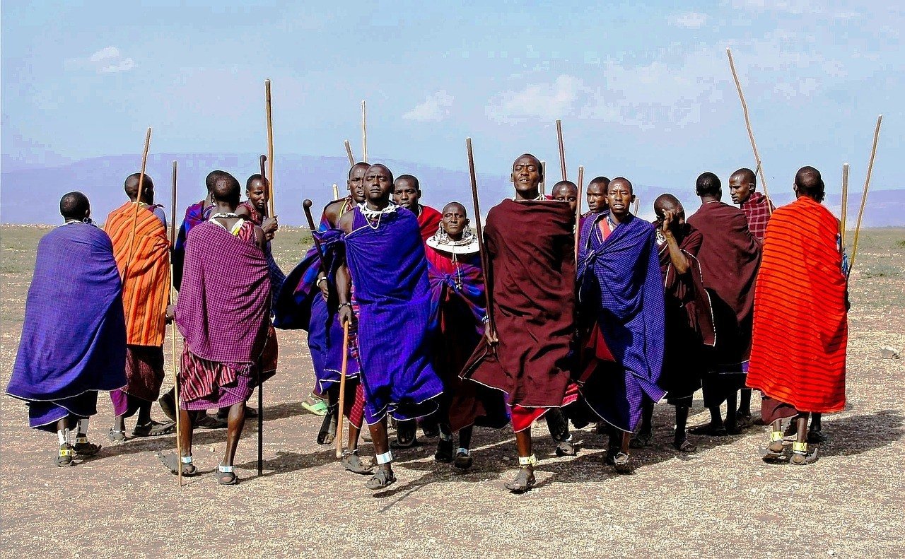 maasai tribesmen in tanzania