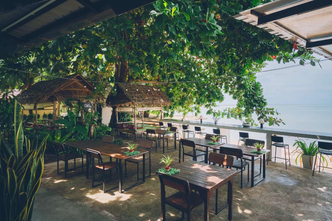 chill inn lamai hostel and beach cafe