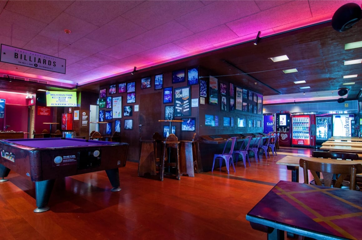 kabul party hostel