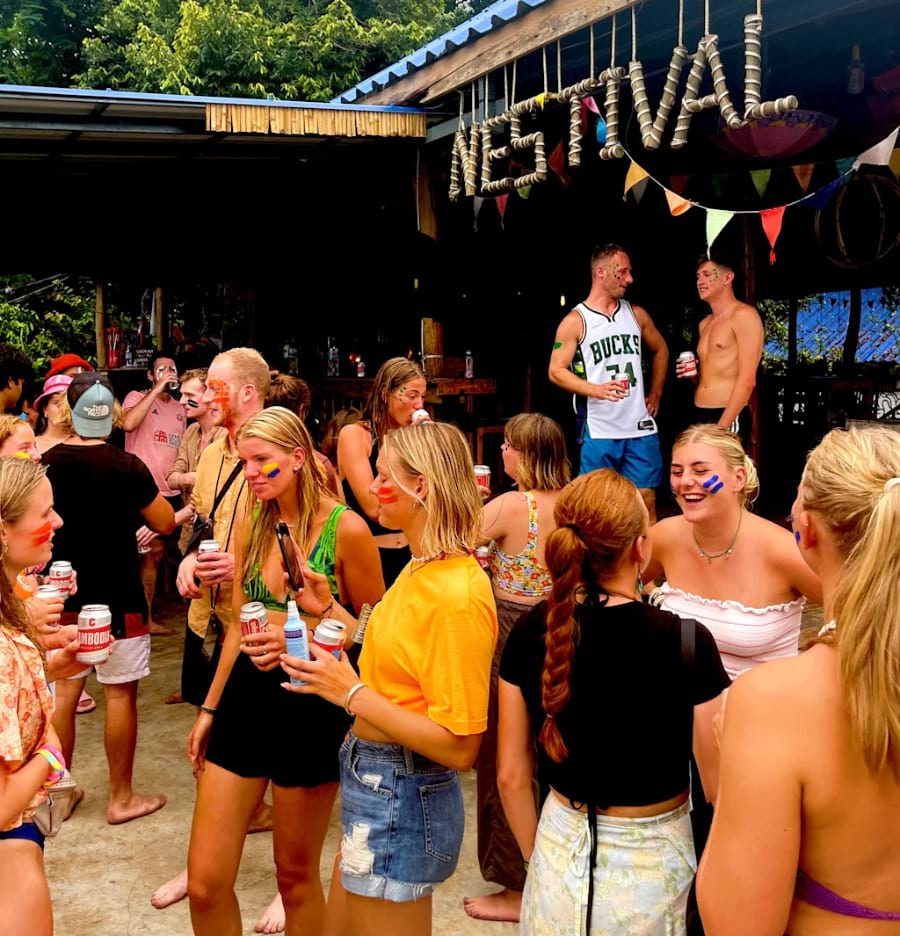 nest beach club
