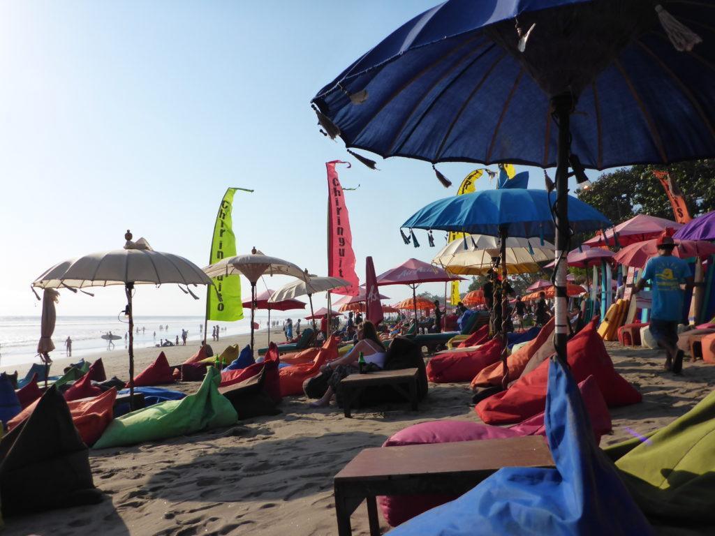 seminyak-beach-bar-bali