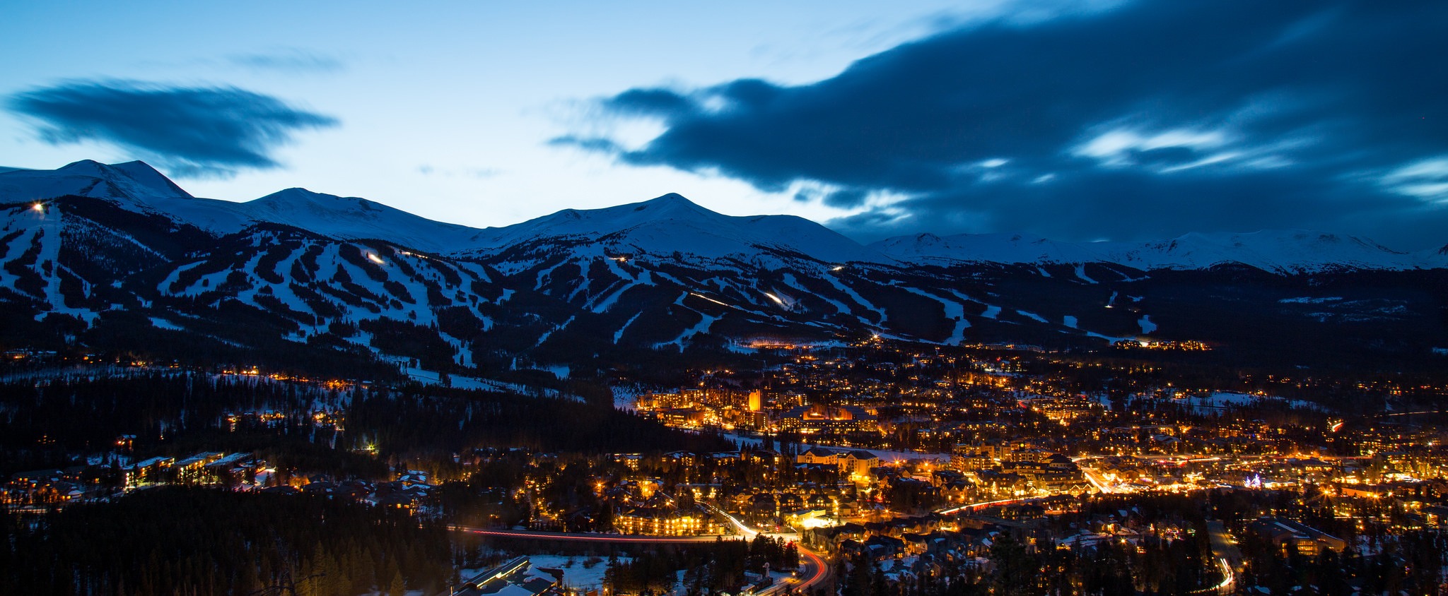 breckenridge at night long exposure snow