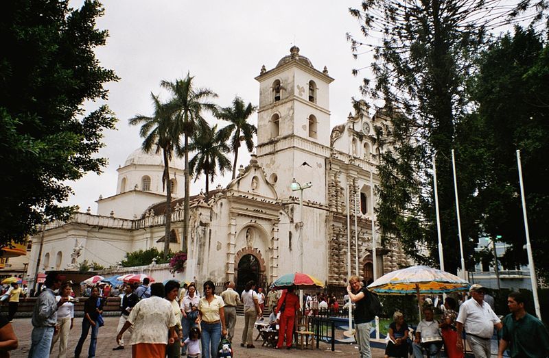 backpacking honduras