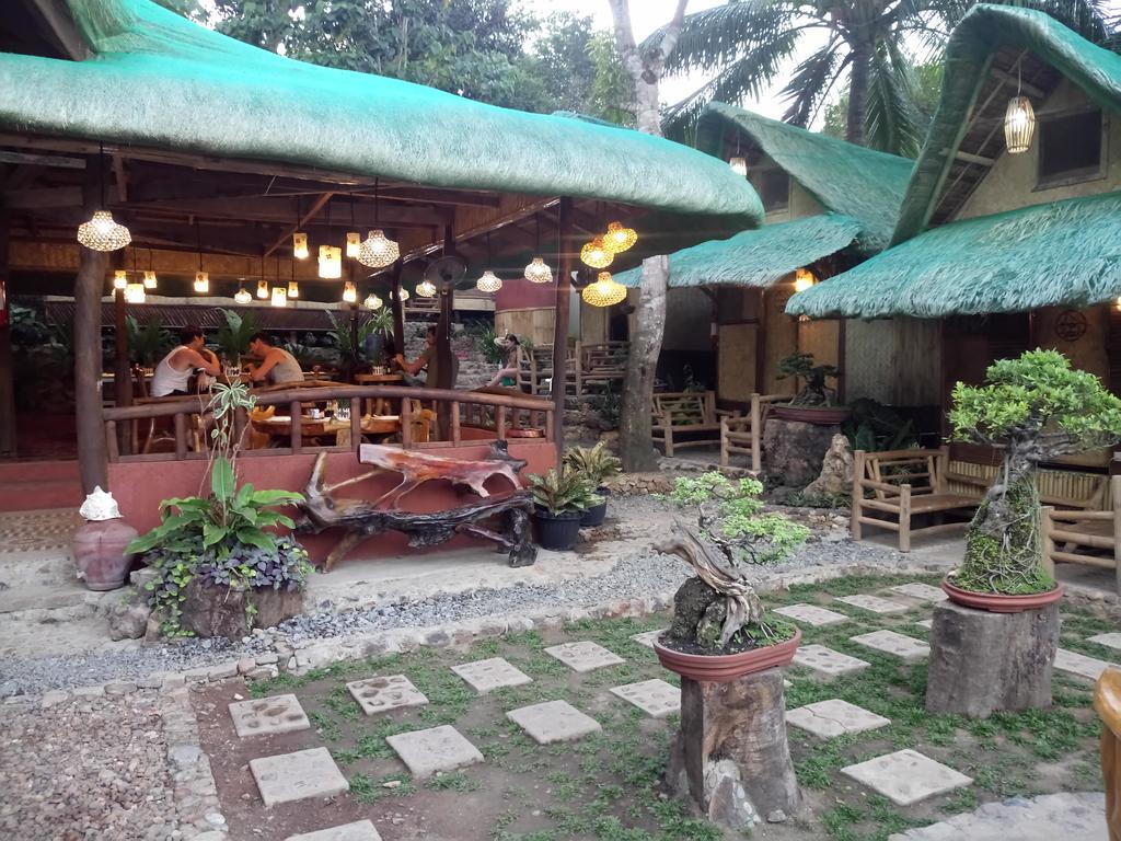 Bahay Kawayan Backpackers Inn best hostels in Coron