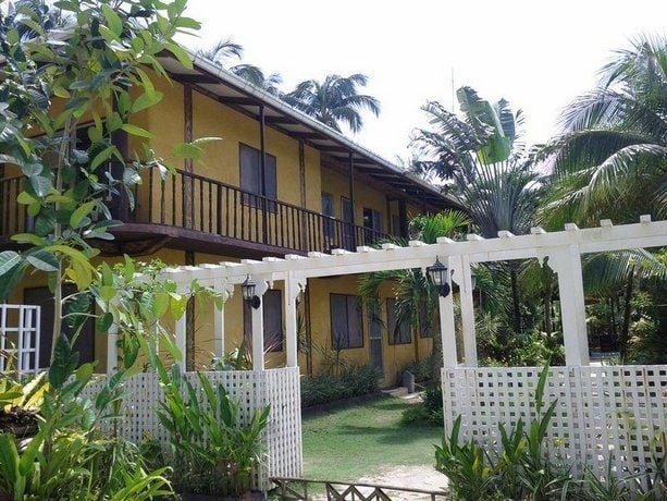 Point 303 Cloud 9 best hostels in Siargao