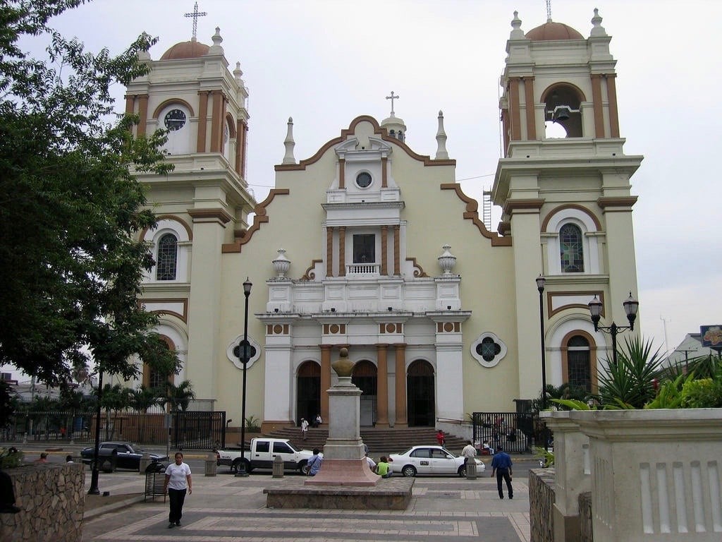 backpacking Honduras