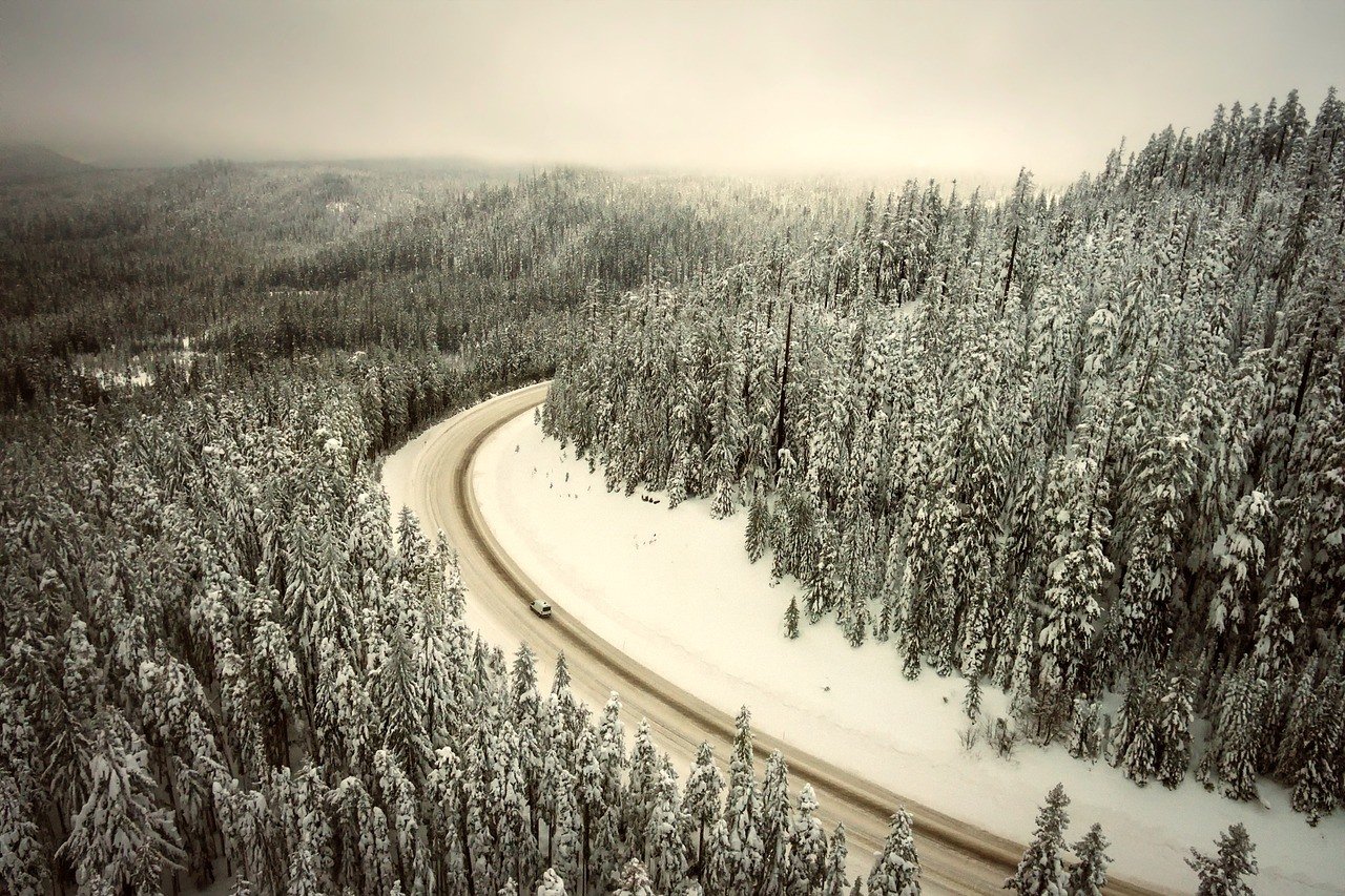 oregon scenic drive in winter