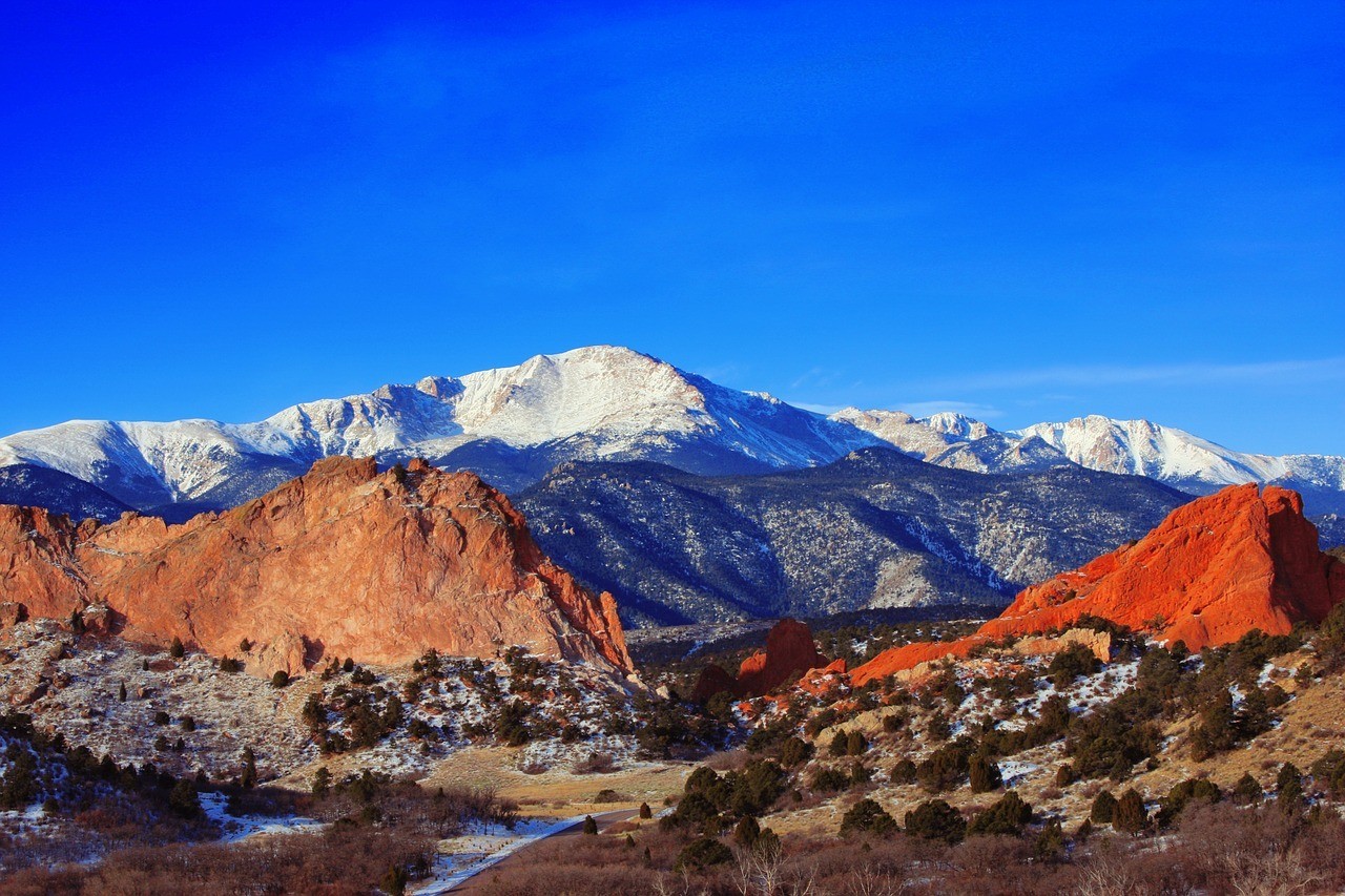 pikes peak and the garden of the gods colorado springs