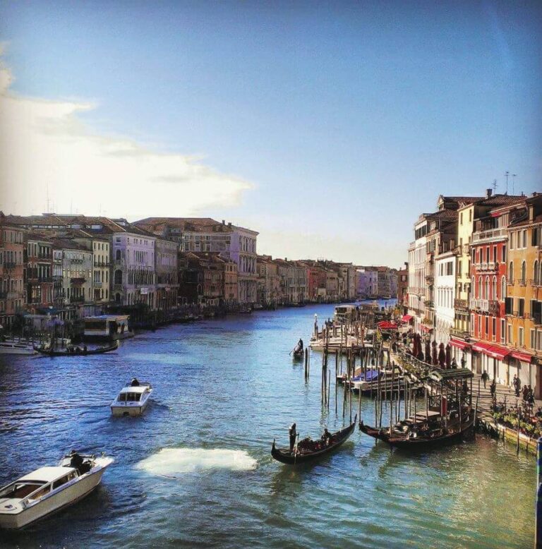Where to Stay in Venice (Best Places)