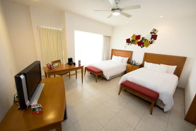 Ambiance Suites Hotel Cancun