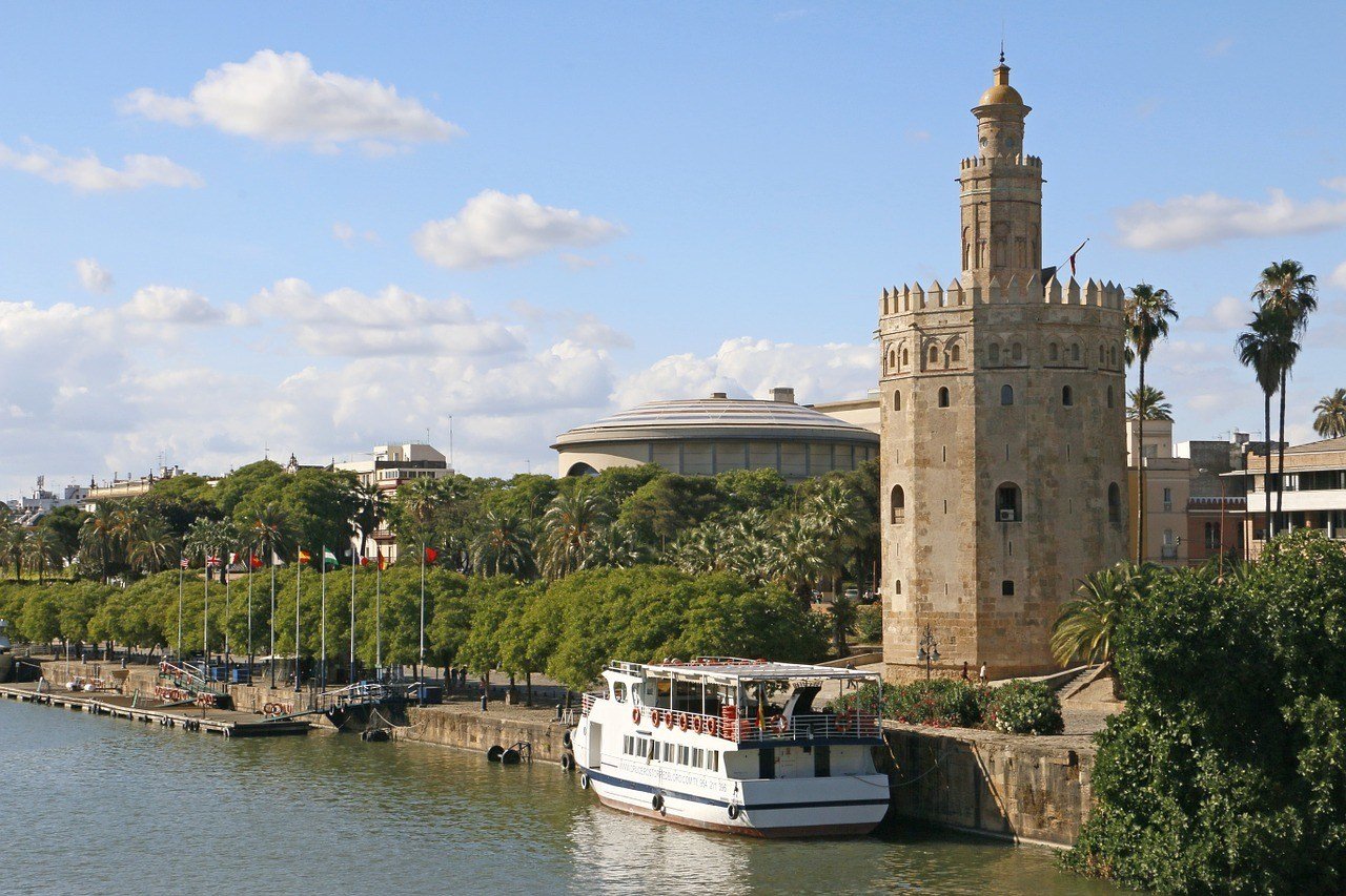 View of the Tower of Gold in El Arenal