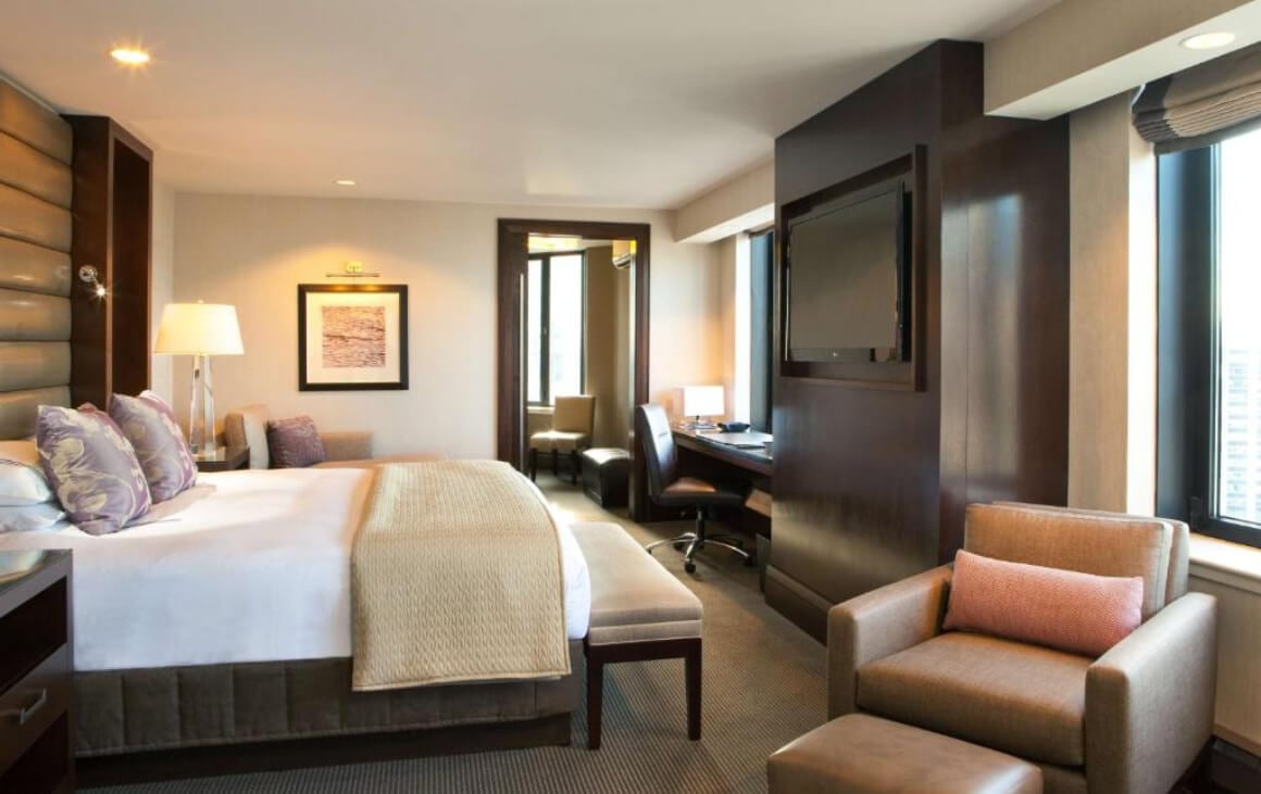 plush furnishings in the Hyatt Regency Boston