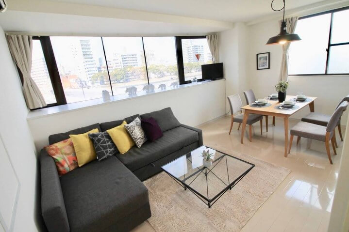 Large Bright Home in Minami-ku