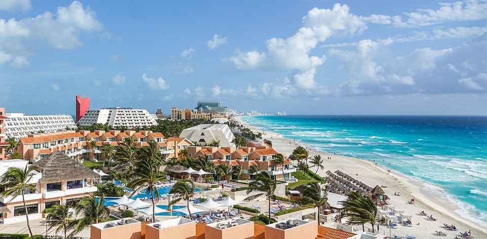 is mexico safe to live in