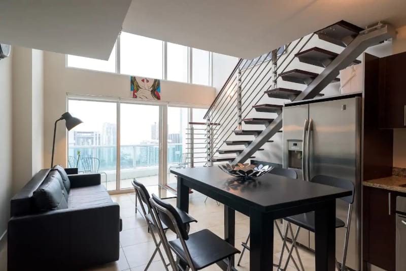Modern one bedroom penthoude with brreathtaking views