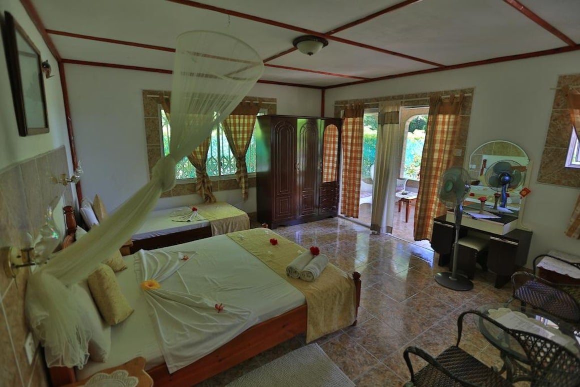 Rising Sun Guesthouse Seychelles