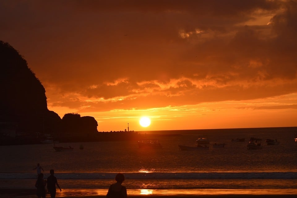 A sunset to beign the Nicaragua safety guide