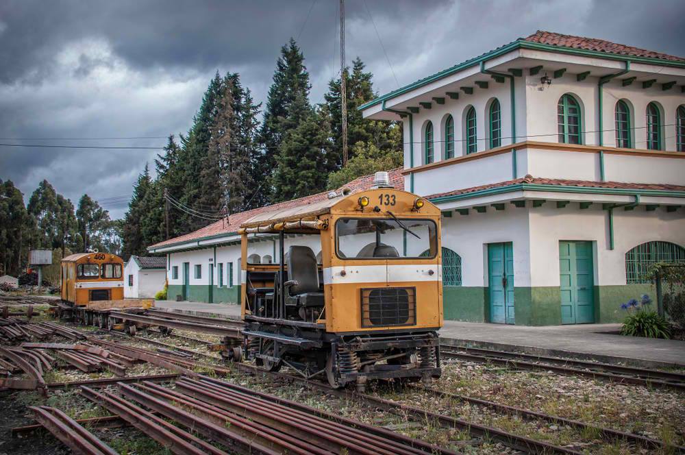 Is public transportation in Colombia safe?