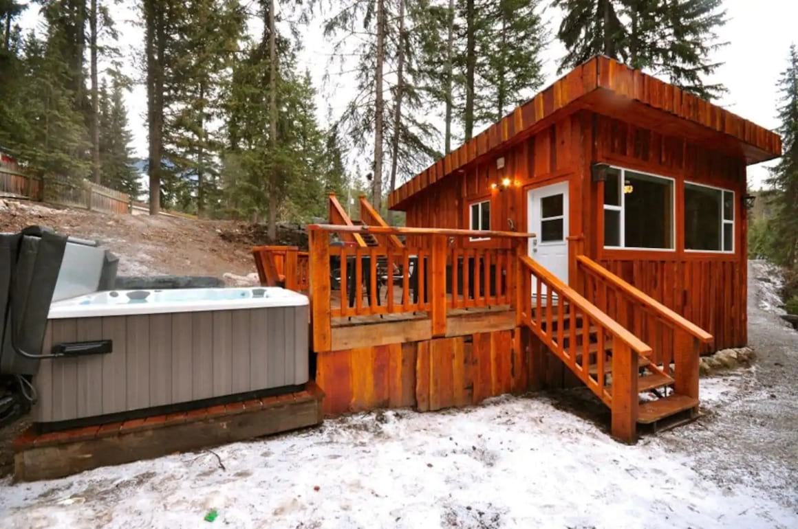 Wooden Cabin on the Riverside