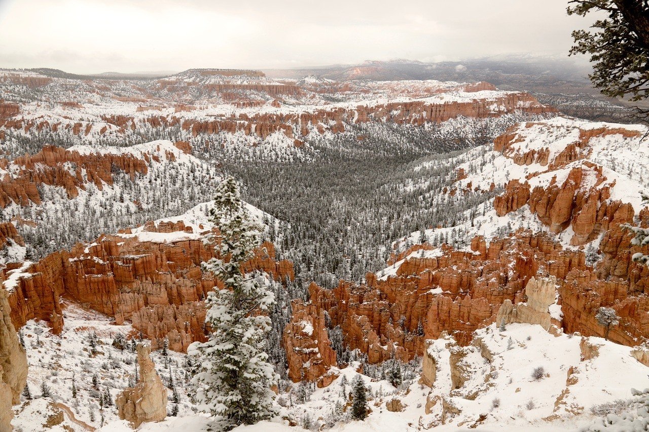 visiting the Utah national parks in winter