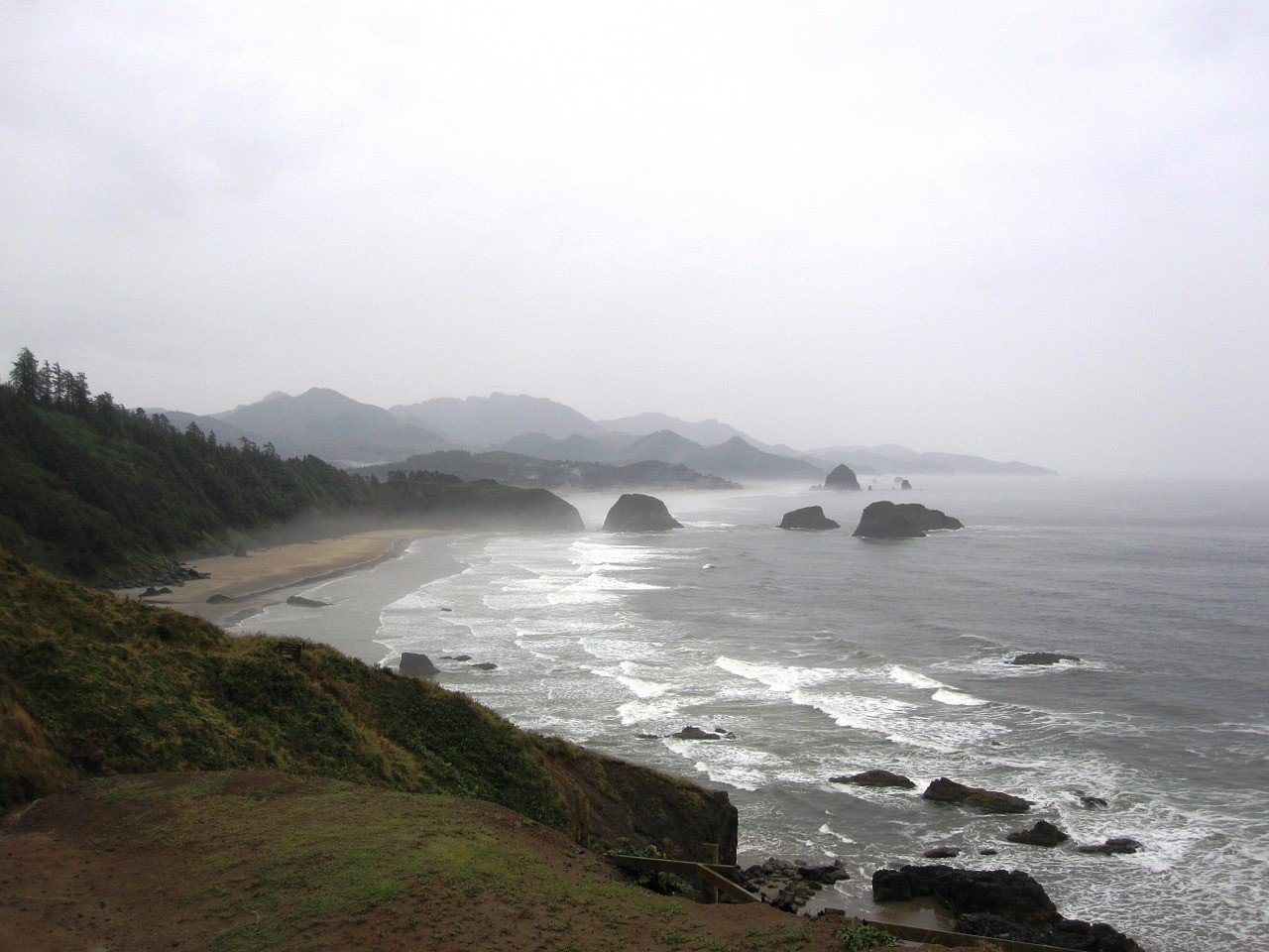 ecola state park best hikes in oregon