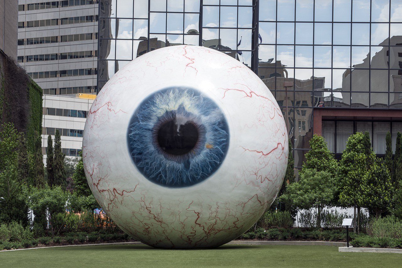 giant eyeball in dallas art