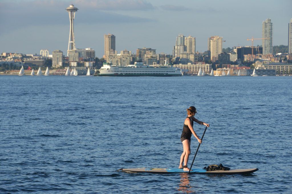 paddle board seattle travel guide