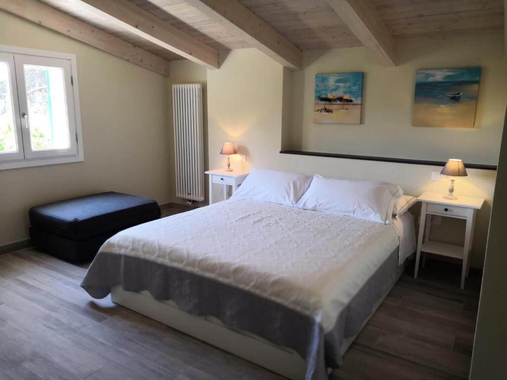 Camere Toni