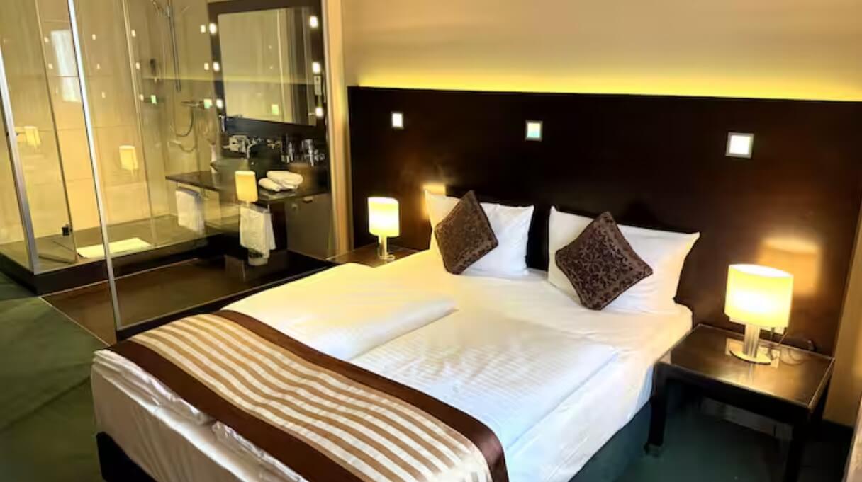 Hotel Lumiere double room Frankfurt