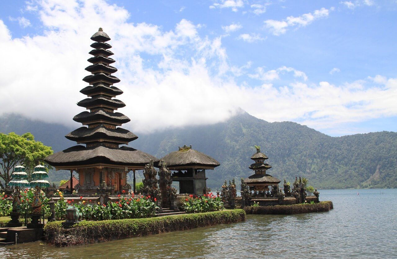 safety bali temples on the lake