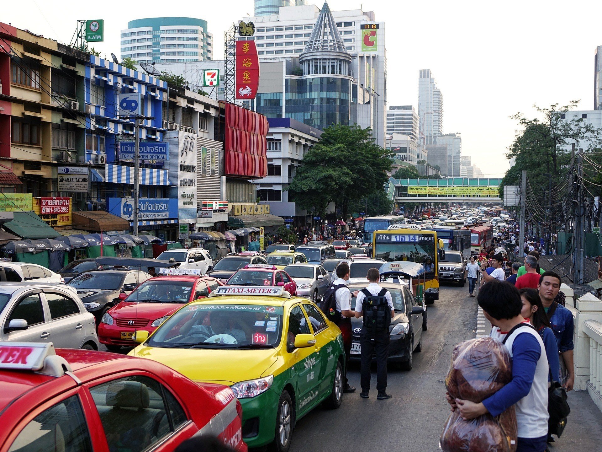 bangkok safe to drive road