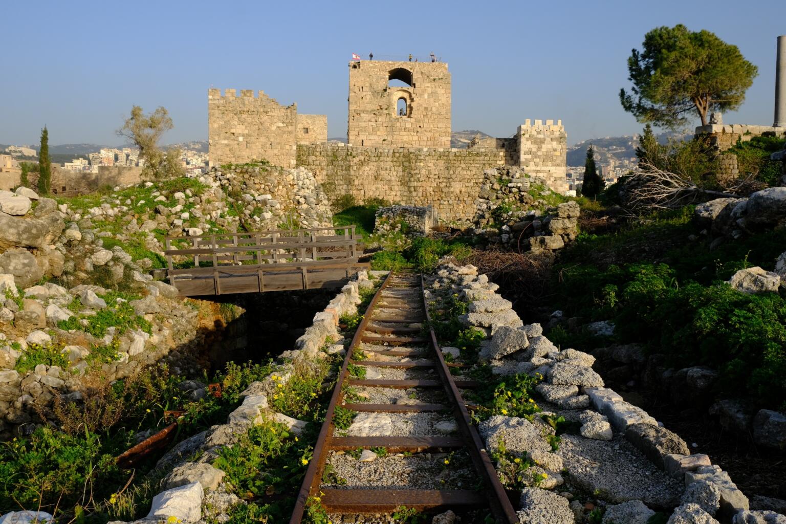 backpacking lebanon