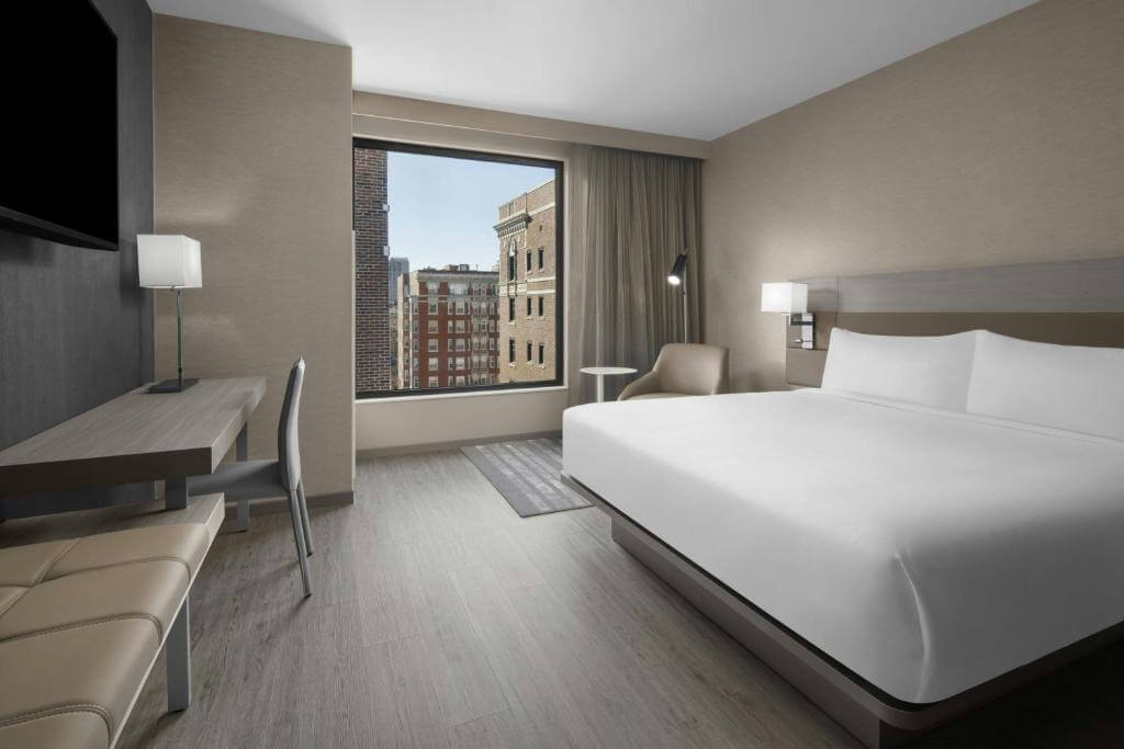 AC Hotel by Marriott St Louis Central West End