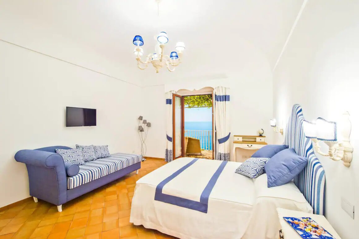 Charming room in top nightlife location