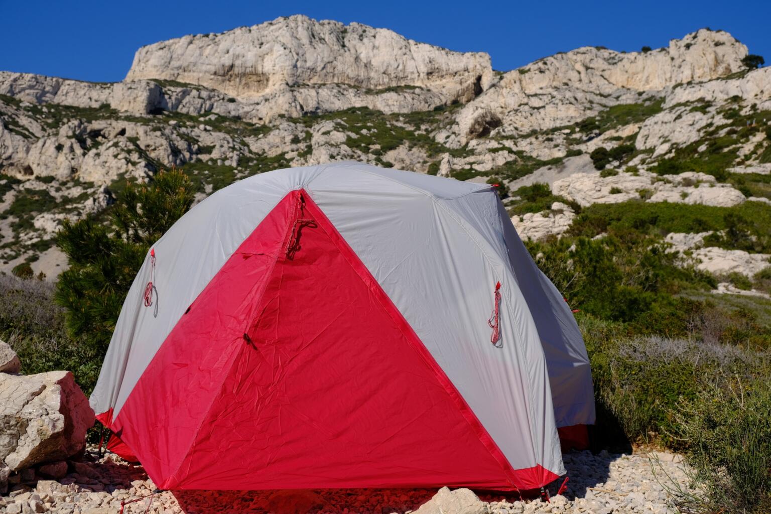 gazon toelage Broederschap MSR Mutha Hubba NX Review: The Best 3 Person Tent Money Can Buy?