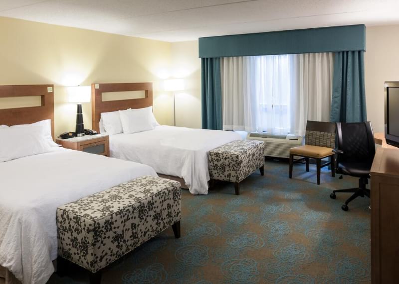 Hampton Inn and Suites St Louis at Forest Park