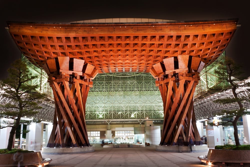 Kanazawa Station, Kanazawa