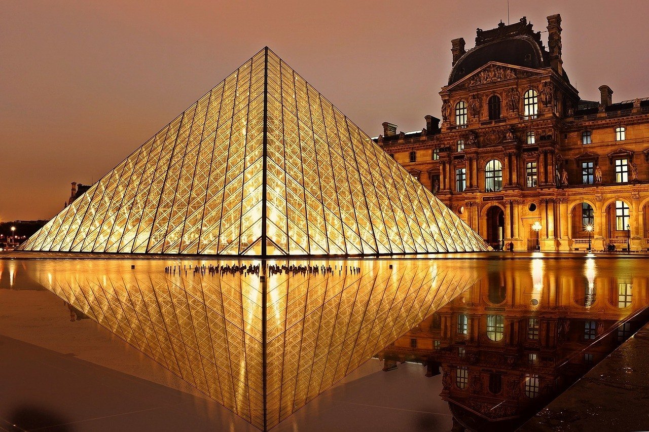 Louvre - One of the most amazing places in Paris to visit