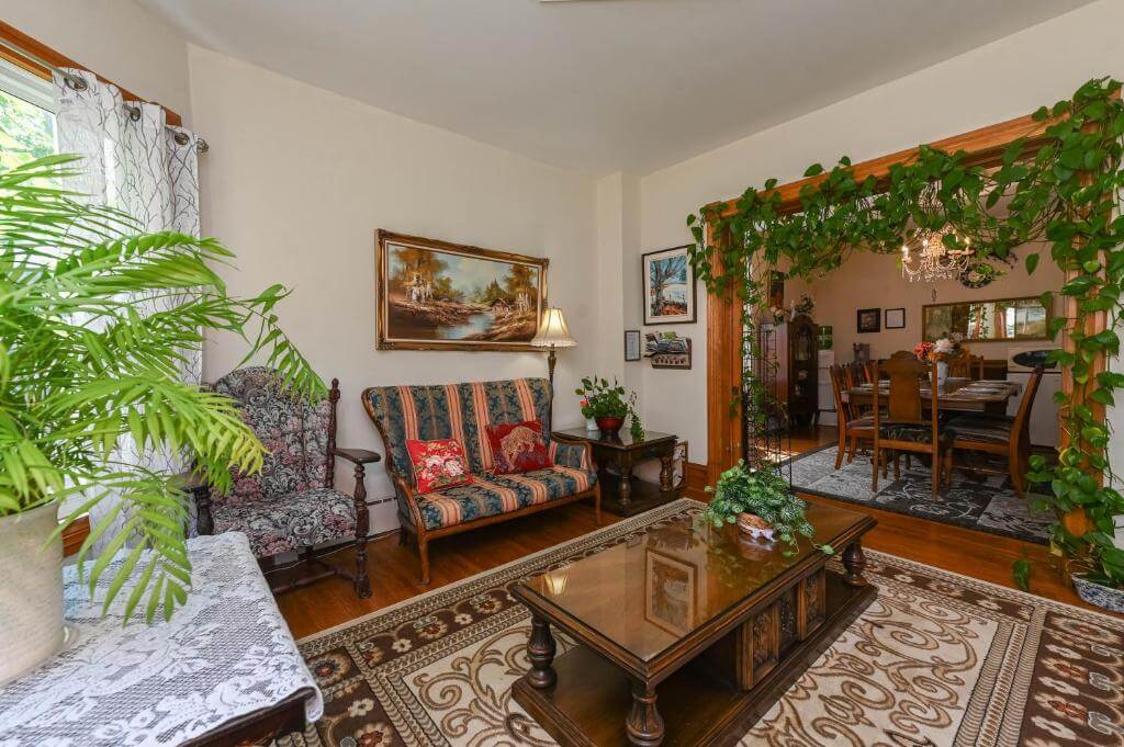 Niagara Inn Bed & Breakfast